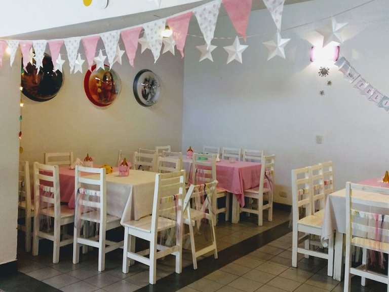 Salón para fiestas, eventos y cumpleaños en Nuñez | Saltimbanqui Eventos